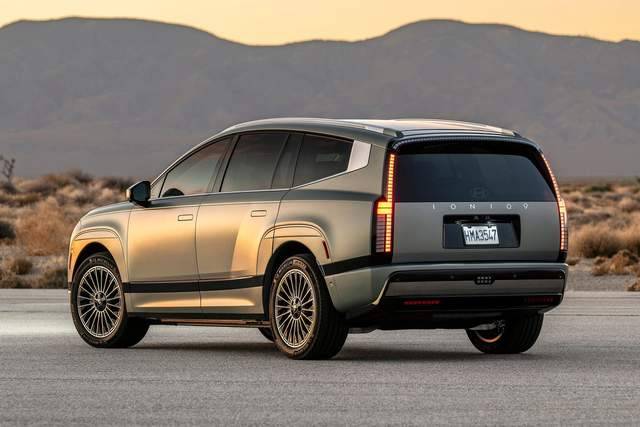 純電旗艦SUV 現代IONIQ 9官圖發布