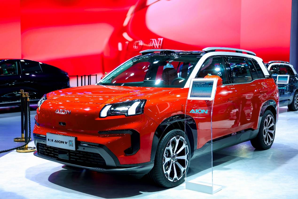 埃安三龍齊發(fā),廣汽深蹲起跳!