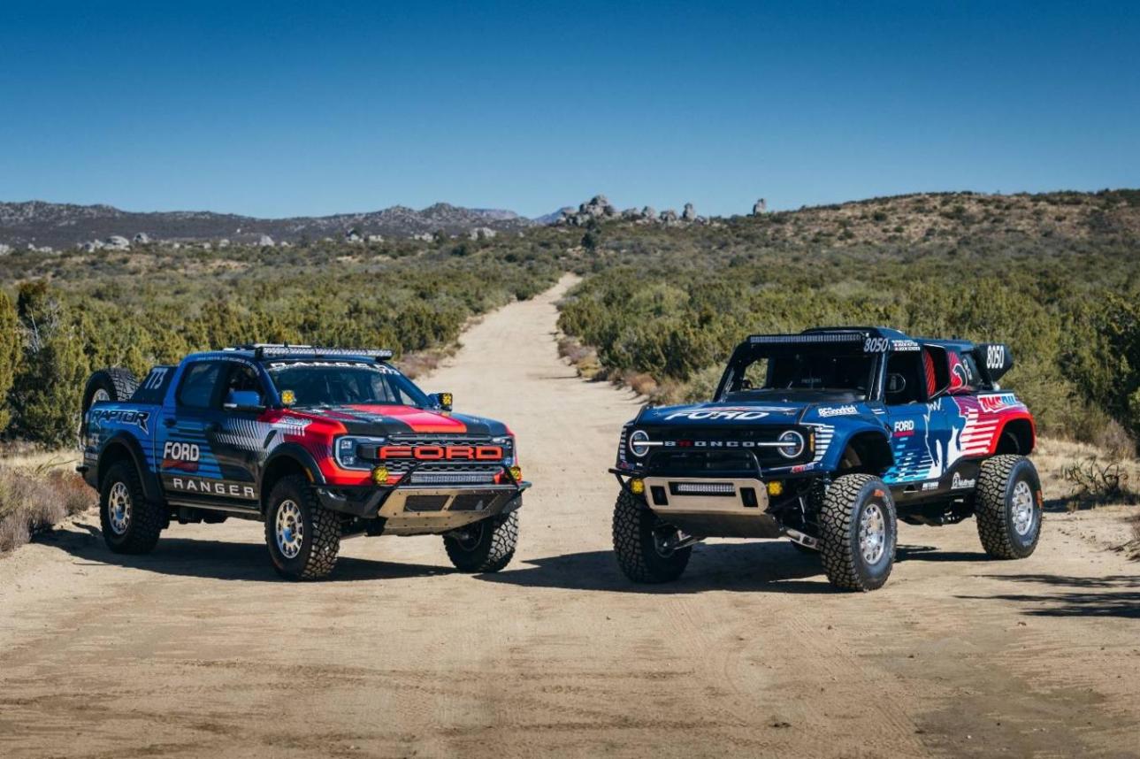 福特烈馬 DR和游騎俠猛禽斬獲2024巴哈1000雙料冠軍