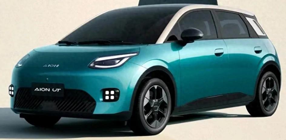 埃安第三款龍系列小車UT來了