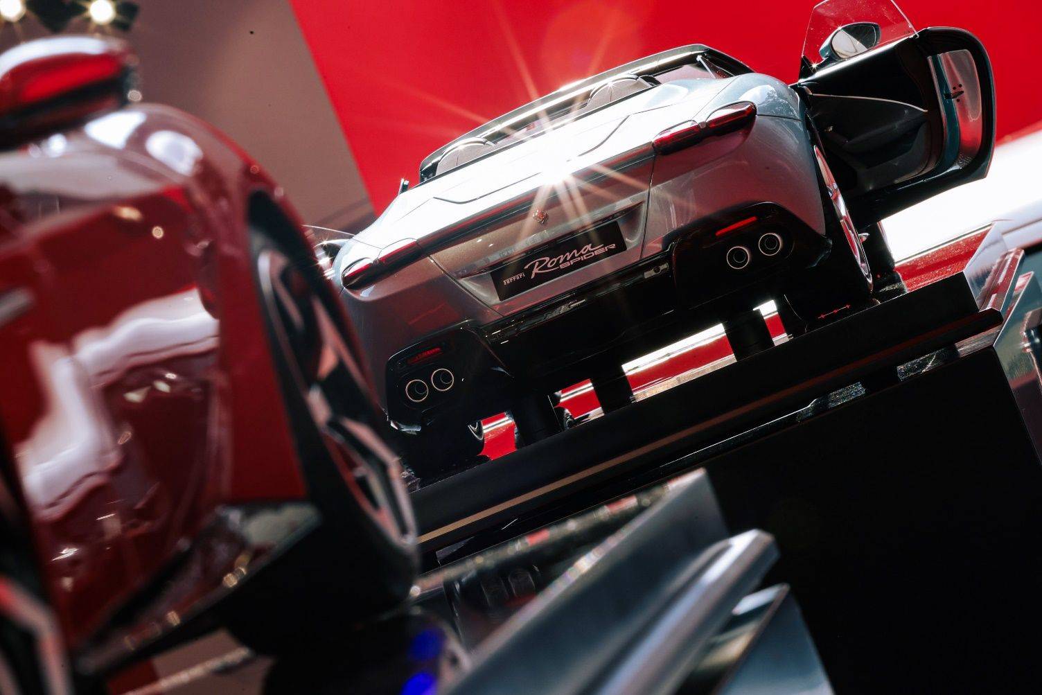 A FERRARI DAY亮相杭州,躍馬風韻“意”動心馳