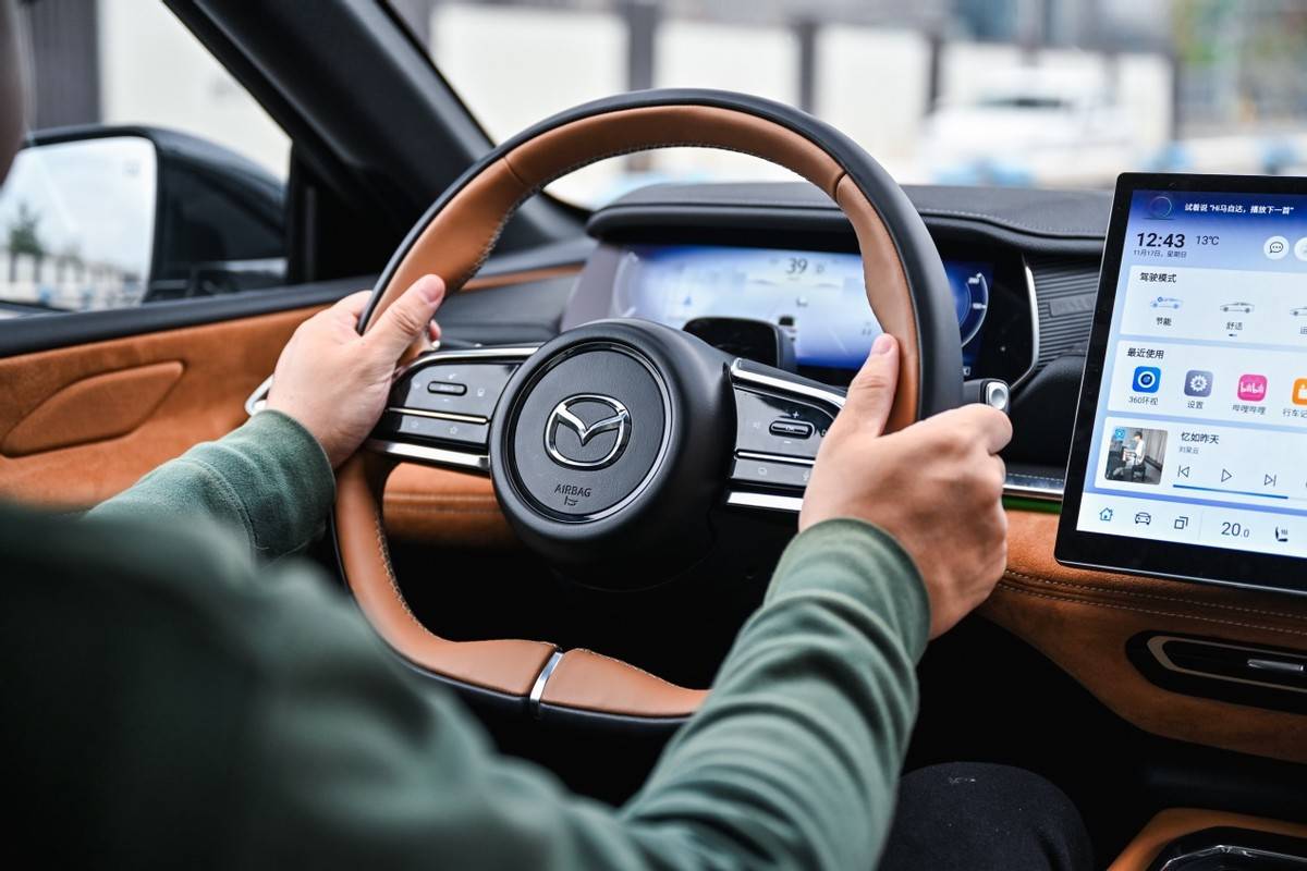 超詳細對比:十六七萬預算,馬自達EZ-6還是比亞迪漢?