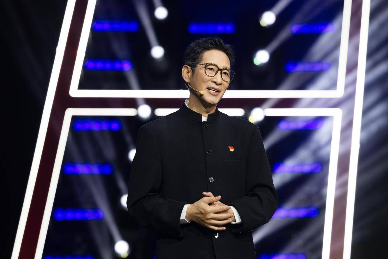 五菱攜手央視舉辦致敬奮斗者大會,點燃國民奮斗新活力