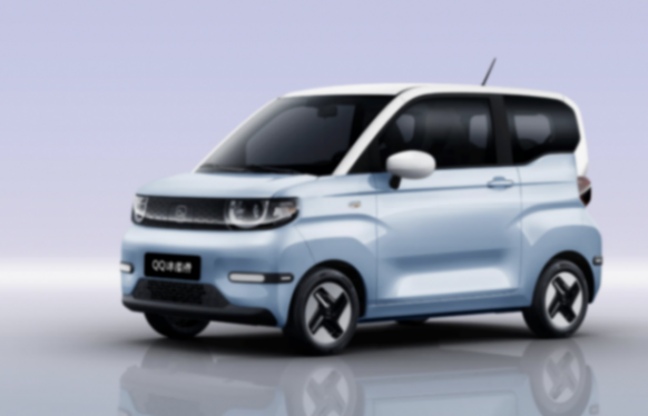 QQ冰淇淋新圣代限時免稅1.69萬,比宏光MINIEV強?