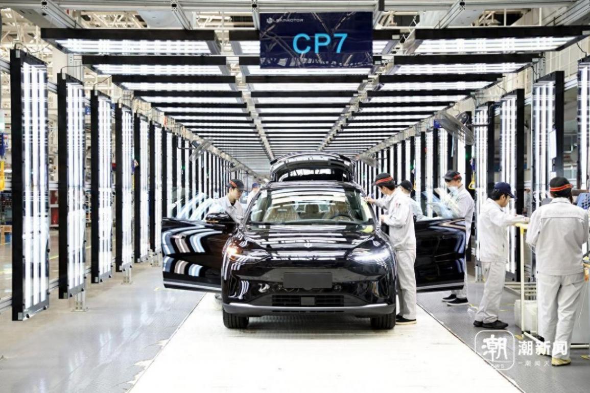 零跑“跑”出加速度 前三季度累計交付均穩(wěn)居造車新勢力前三