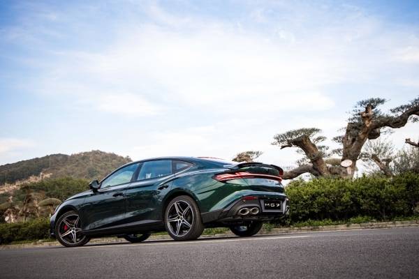 B級運動轎車新標桿來了,MG7 2025款智能登場,限時一口價11.29萬起