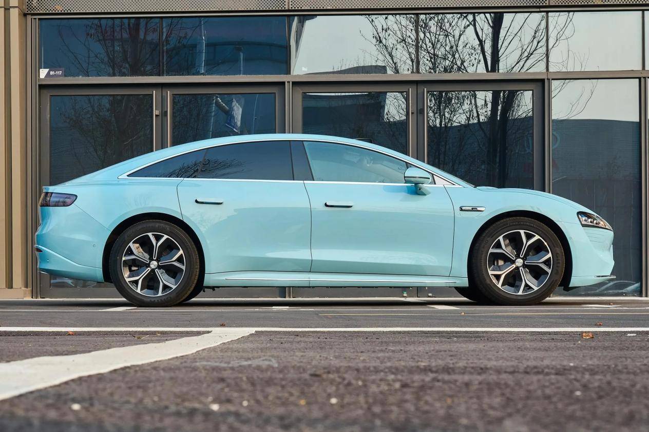 fa19509720c4044abc752244bd9dfb1b~2508x0