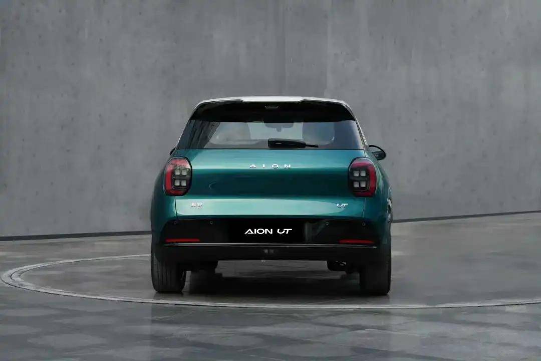 時代變了!10-15W 居然可以買到這些好車