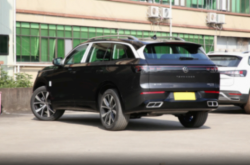 空間寬敞還好開,標配2.0T動力,一汽大眾攬巡值得買嗎?