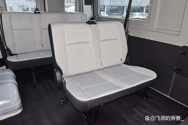 鑫源E3L客運版上市:價格親民,配置豪華-有駕 鑫源E3L客運版上市:價格親民,配置豪華-有駕