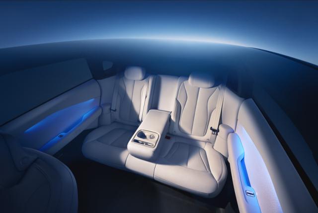 重新定義科技豪華 小鵬P7+上市售價18.68萬元起-有駕 重新定義科技豪華 小鵬P7+上市售價18.68萬元起-有駕