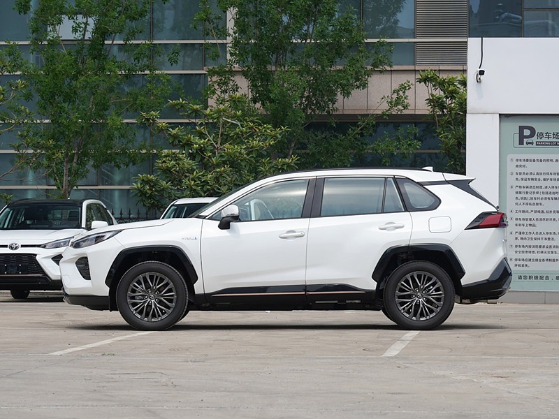 豐田威蘭達銷量三連漲,單月賣出14595輛,降價果然是有效的