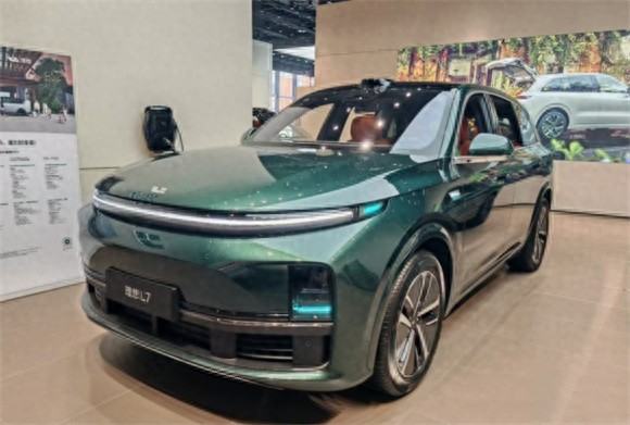 新能源汽車掀起又一輪降價潮,有品牌直降5萬元