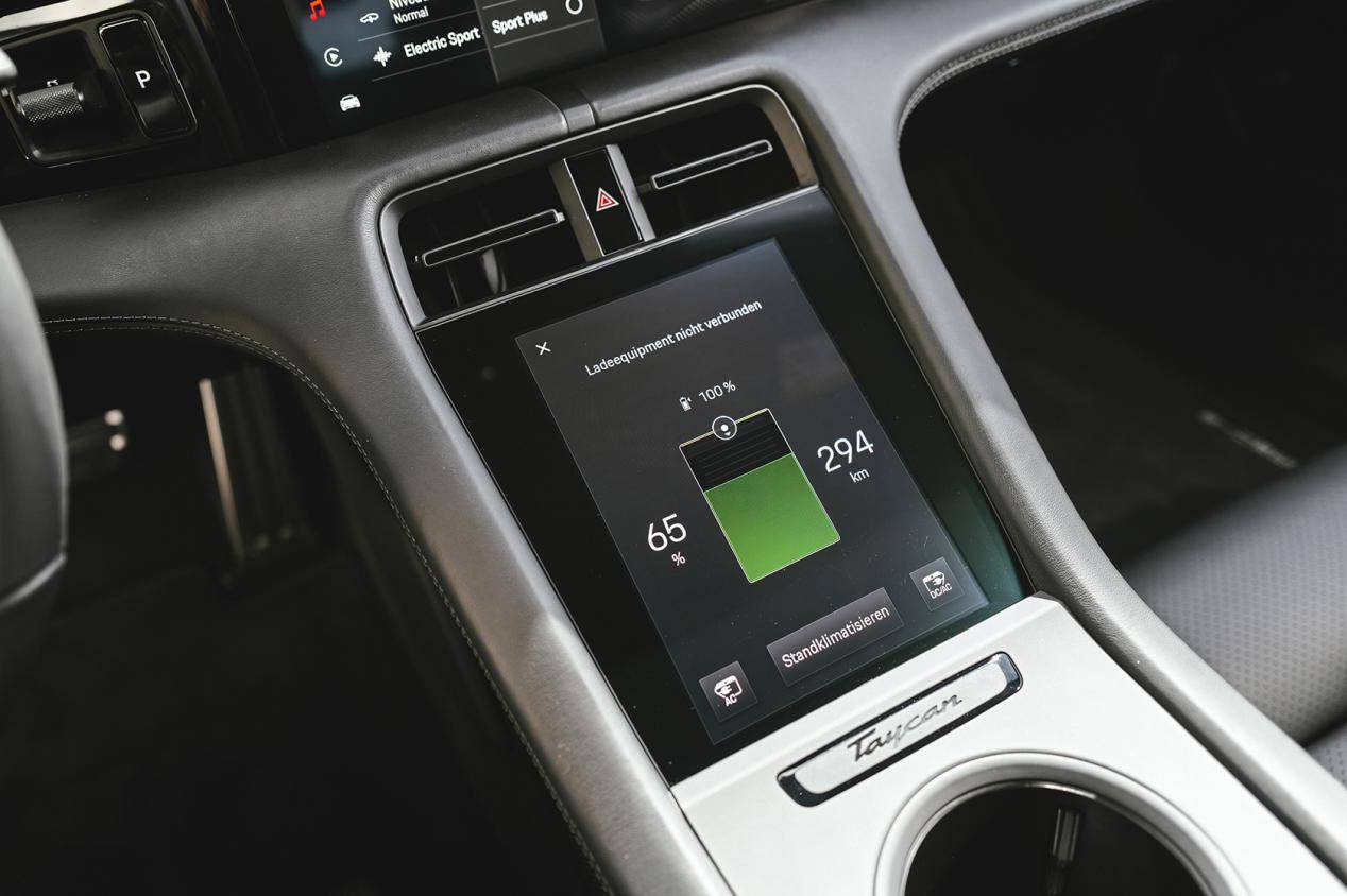 變革沖刺:保時捷Taycan Turbo S