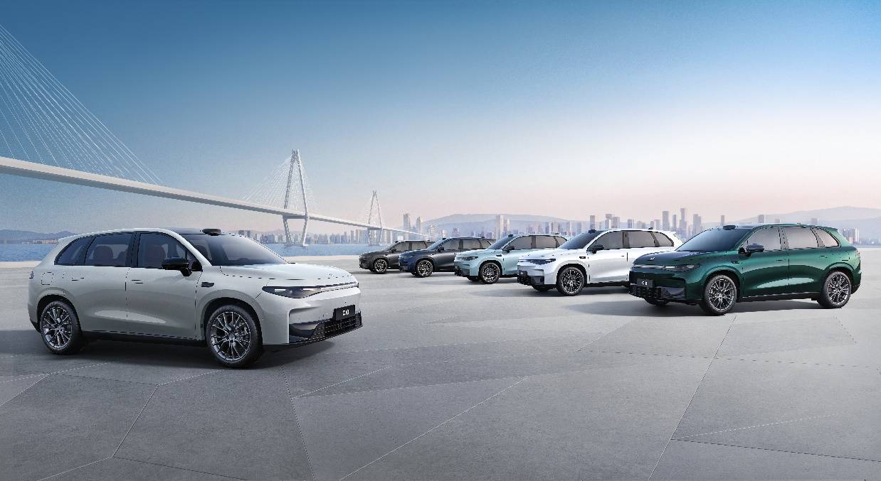 零跑C10破解電車“寒冬困境”?高效續航,購車還享1.5萬紅包?