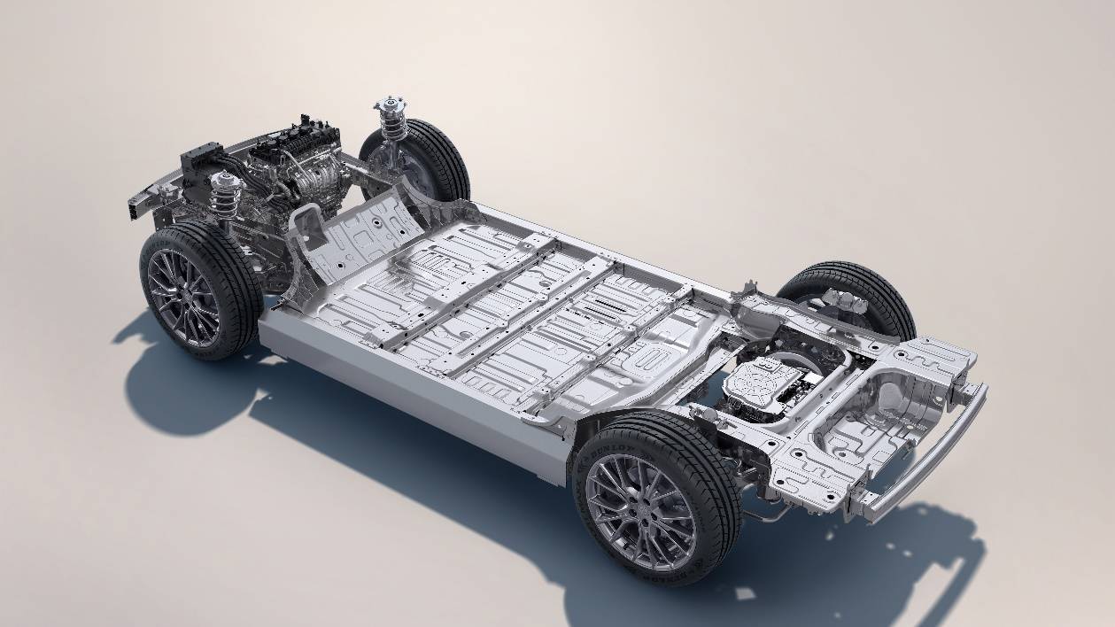 零跑C10破解電車“寒冬困境”?高效續航,購車還享1.5萬紅包?