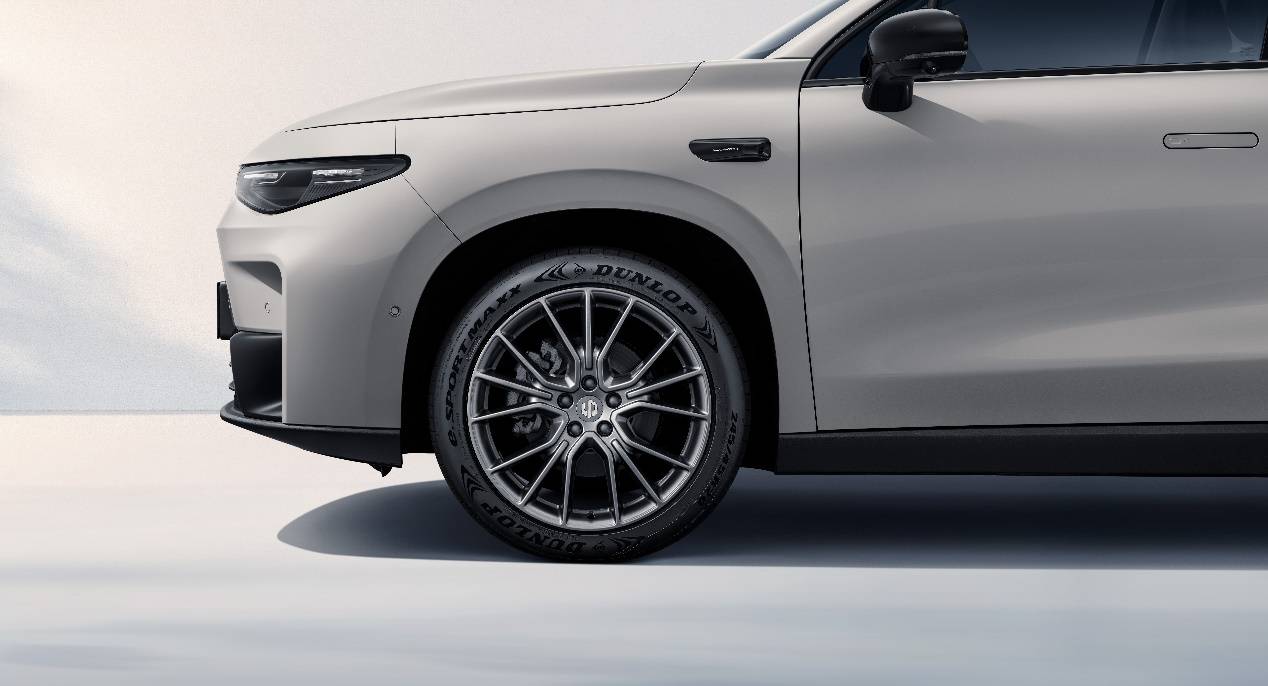 零跑C10破解電車“寒冬困境”?高效續航,購車還享1.5萬紅包?