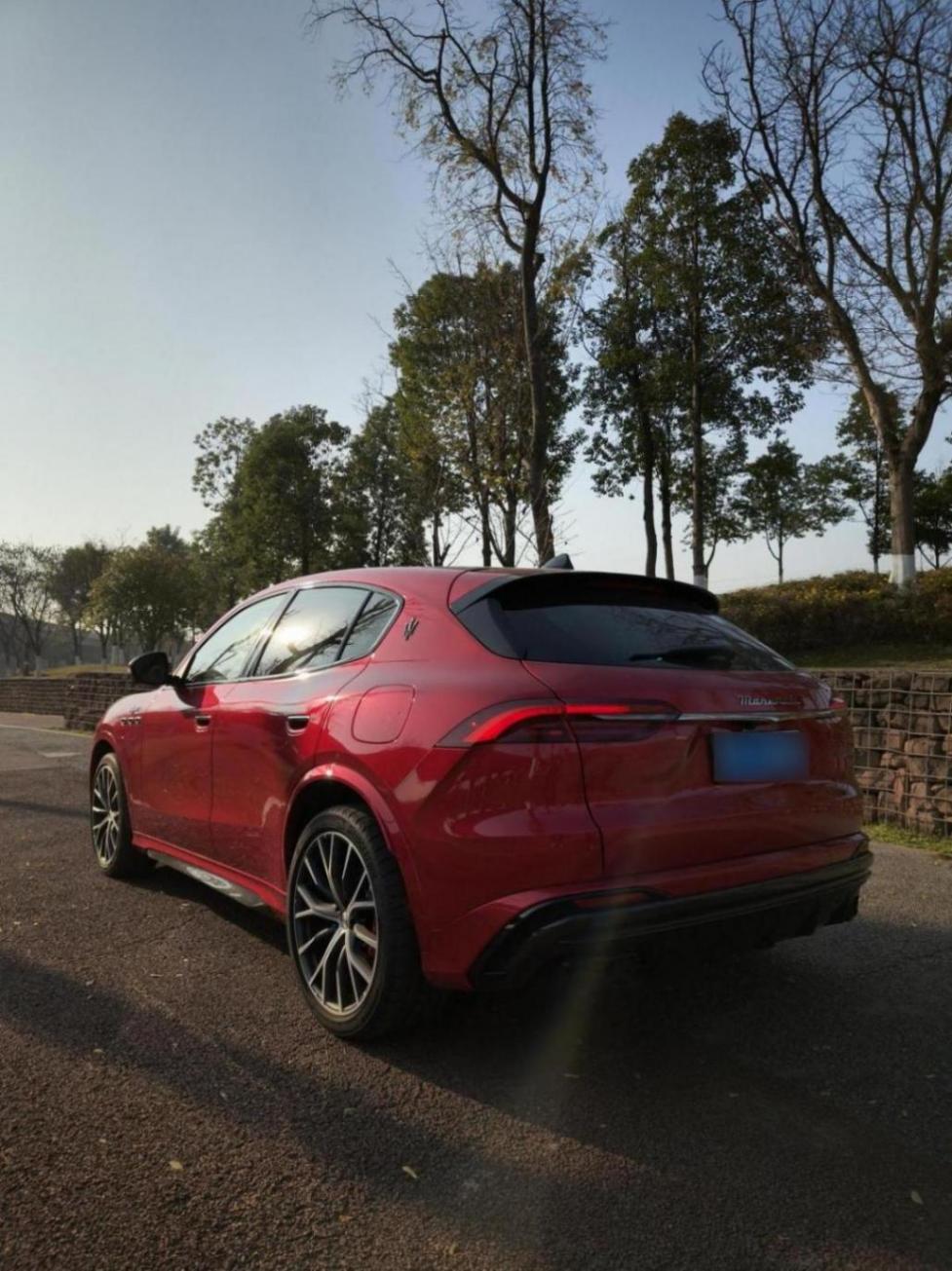 短試瑪莎拉蒂Grecale Trofeo:百萬級(jí)SUV體驗(yàn)感拉滿