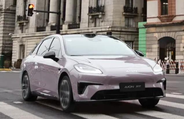 高階智駕 真續(xù)航650km,實測達成率超95%這款高顏值搭子值得一試