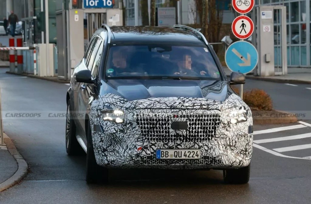 超10款車型!2025年奔馳開始反擊了,GLE加長+國產安排上