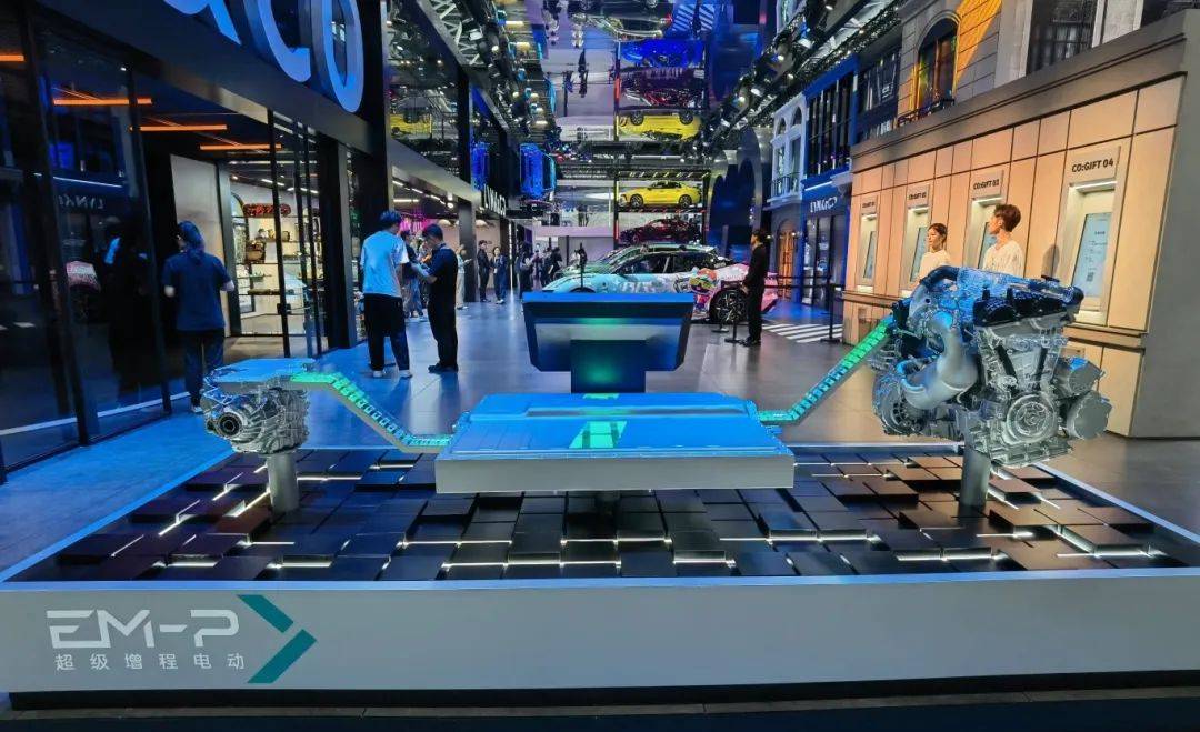 百日火速完成重組,極氪領克何以成樣本案例?