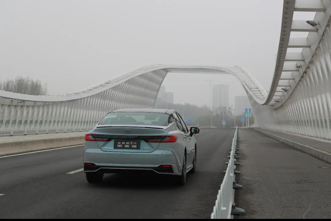 廣汽豐田放大招!9代凱美瑞智駕版上市,合資B級車要變天?