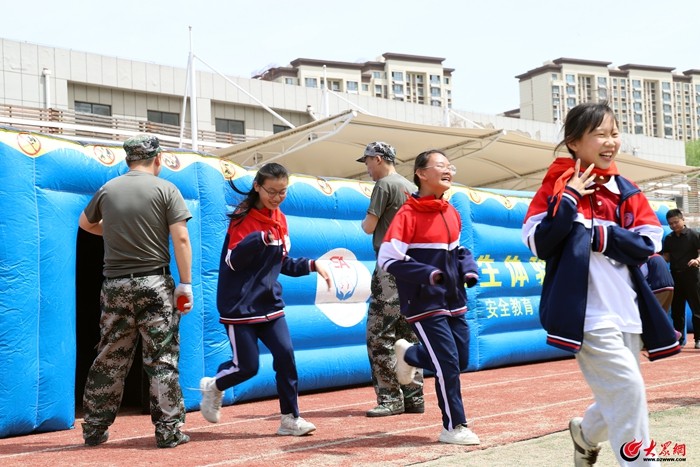 菏澤沉浸式安全教育進(jìn)校園 “學(xué)練合一”筑防線(xiàn)