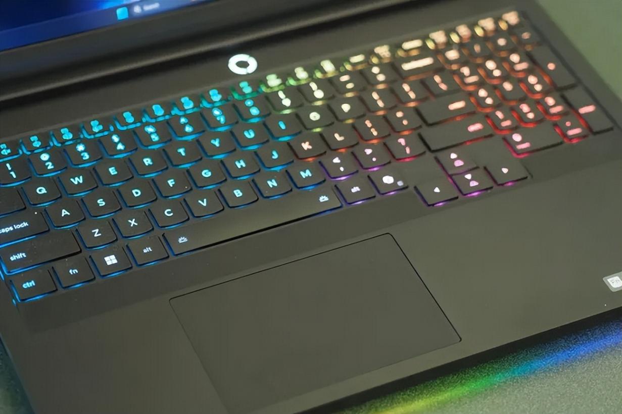 聯(lián)想拯救者Pro 7i 2025款評測:Blackwell與Arrow Lake平臺驚艷首秀