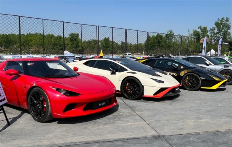 22.98萬的國產純電小跑車,真是法拉利平替?