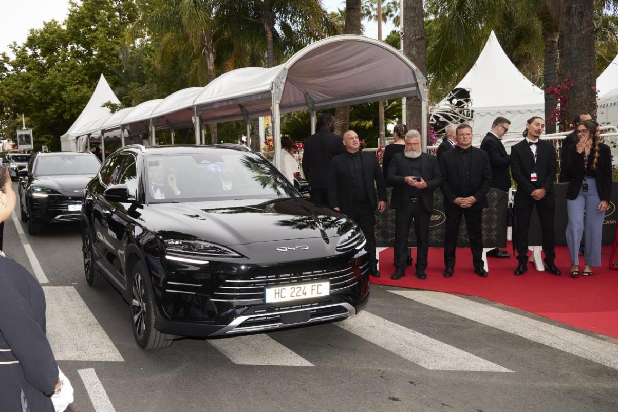 比亞迪旗下多款車型亮相戛納電影節(jié),向世界展示中國智造