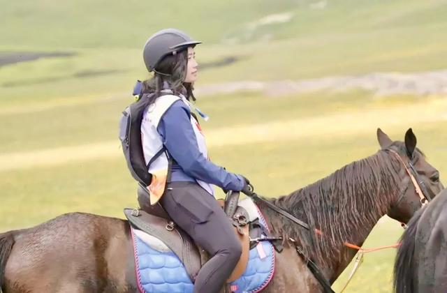 賽程第三日:云端草原上的耐力之戰 溫情與榮耀同框