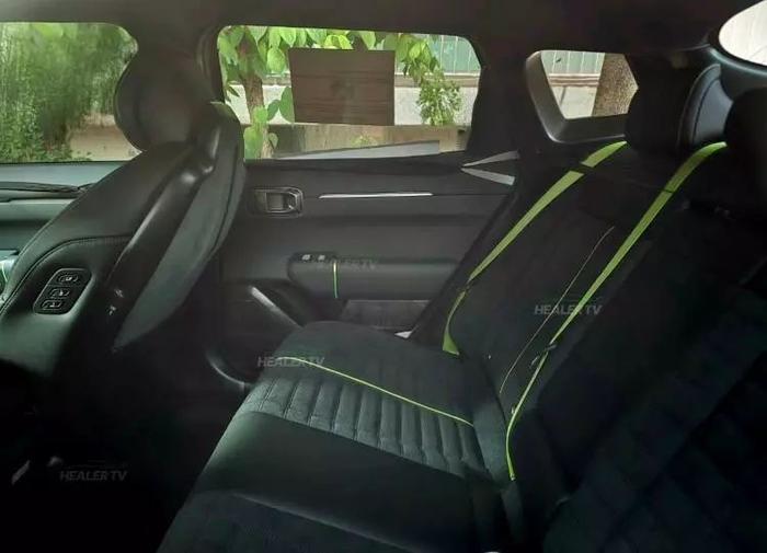 起亞 EV4 GT 內飾首曝,雙電機全輪驅動、19 英寸大輪轂