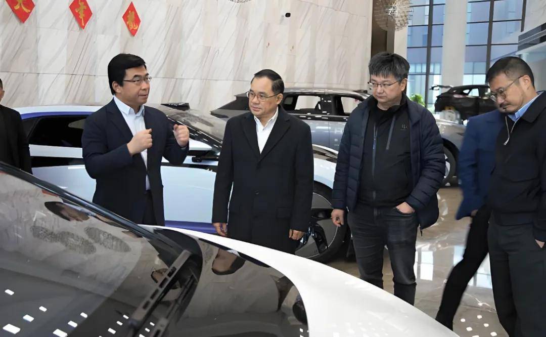 東風長安合并告吹,車企整合為什么那么難?