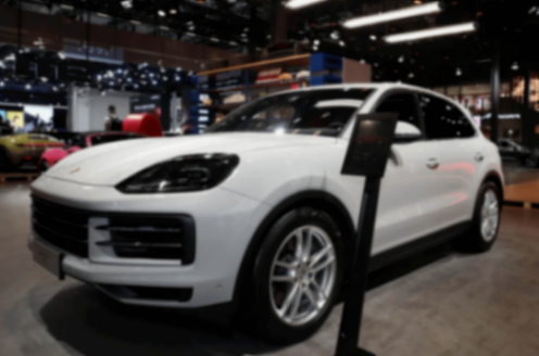 保時捷卡宴大幅降價至70萬,是大甩賣還是另有所圖