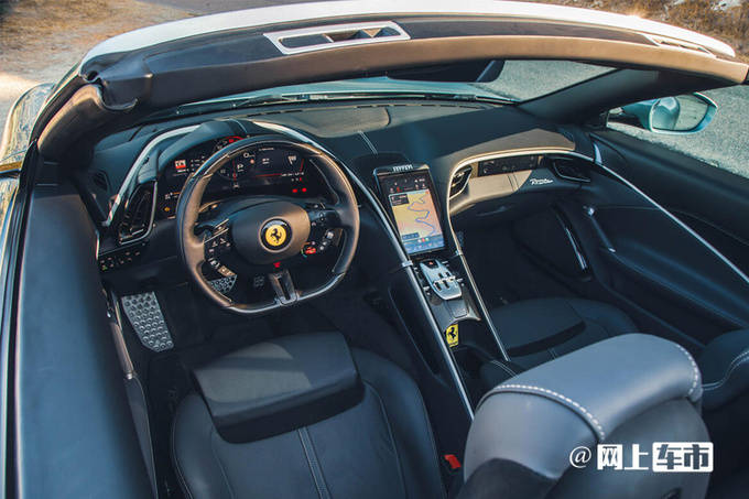 年輕人第一臺性能車新解:當法拉利 Roma Spider 遇上意式浪漫