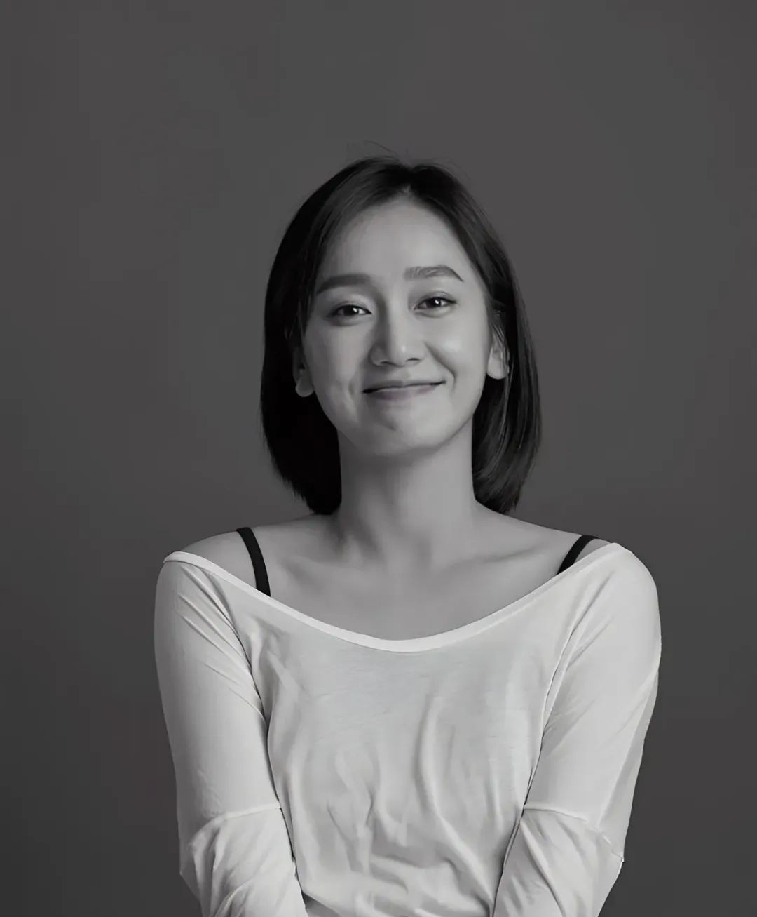 董晴今年37歲,但一直沒太紅,這次靠著實(shí)力終于被更多人記住了