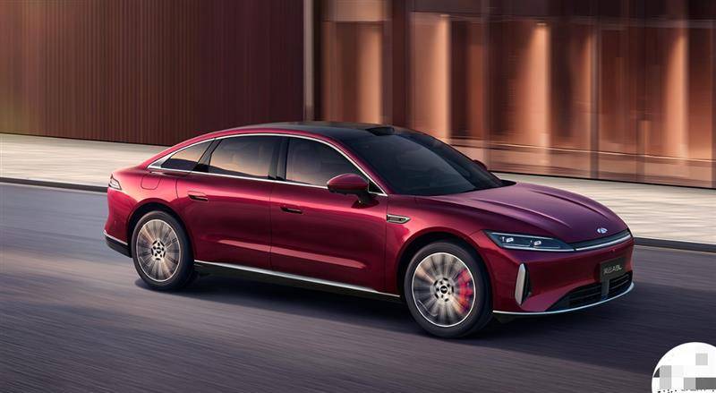 奇瑞風云A9L與吉利星耀8,15萬級中大型品質插混轎車怎么選?