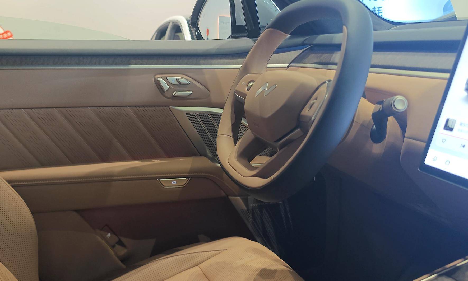 開了5000公里深藍S09,再看樂道L90、領克900,只想說三句話