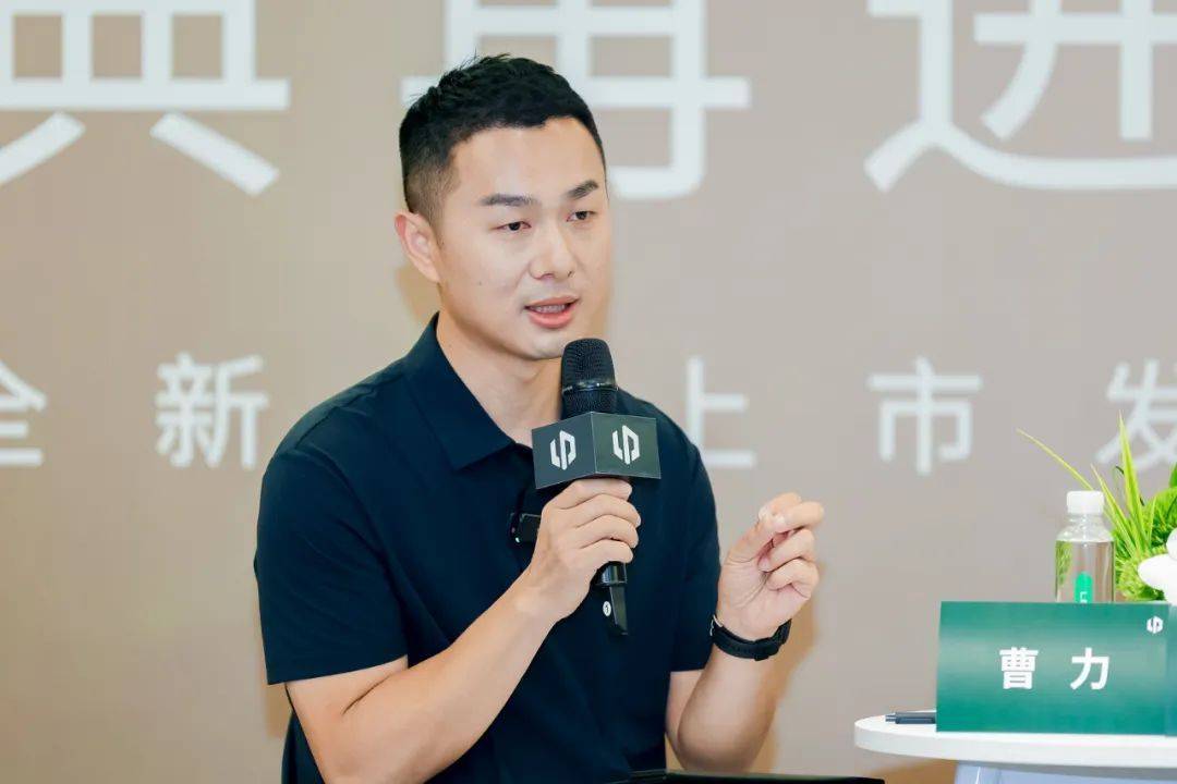 從C11看零跑:朱江明四年未換的微信頭像里,藏著怎樣的技術(shù)野心