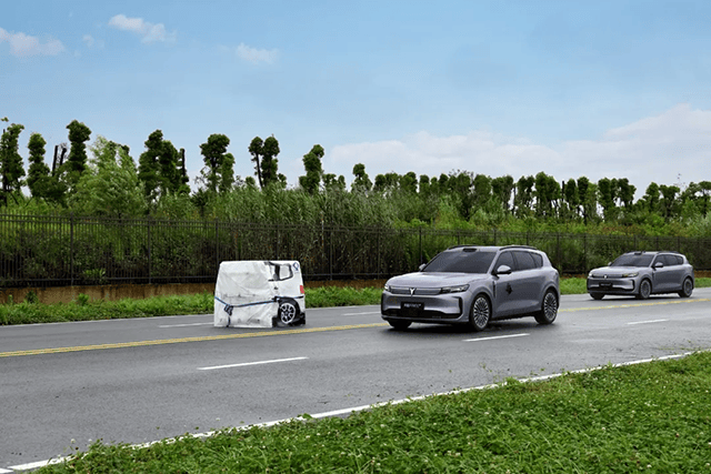 首戰(zhàn)即決戰(zhàn),嵐圖FREE+要沖市場(chǎng)前三