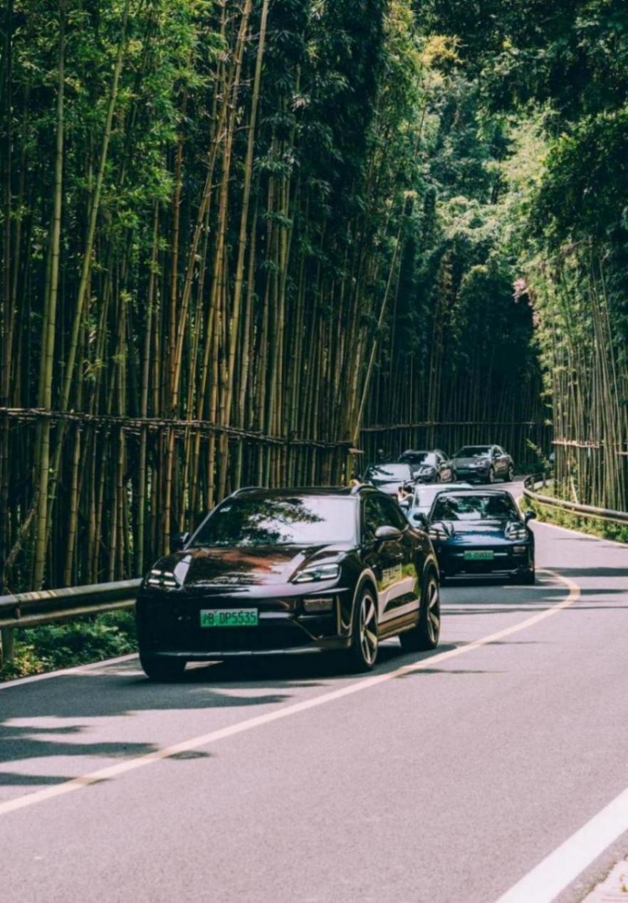 純電狂飆西南!保時捷Macan帶你玩轉\"南境?勁馳而行\"試駕盛宴