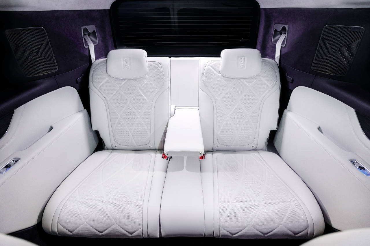 仰望U8L內飾首發:真正的中式豪華,不用相互貶損