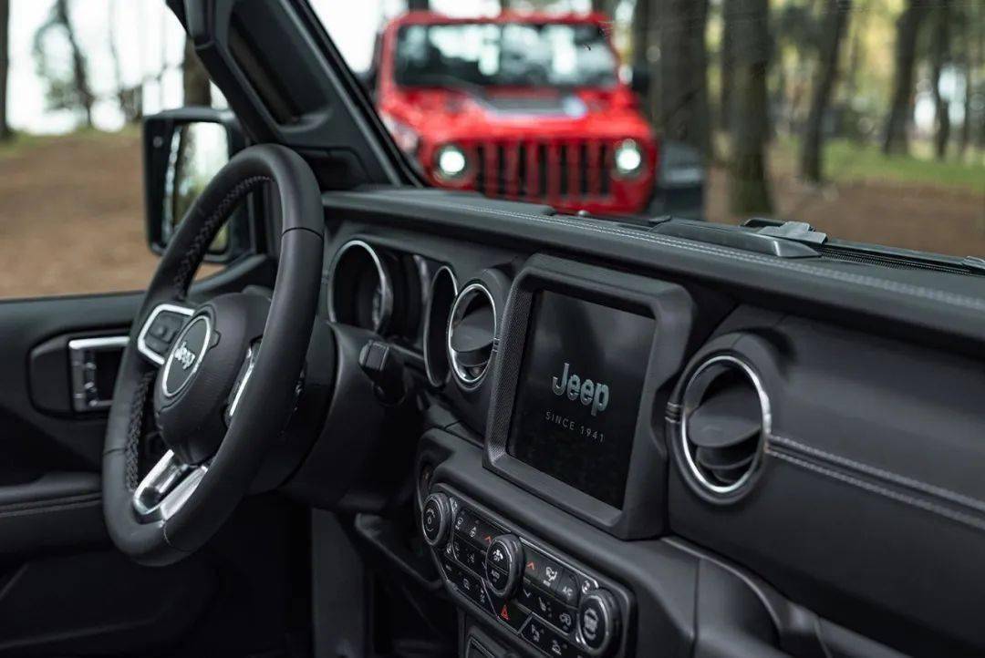 廣菲克的Jeep走了,但進口的Jeep牧馬人還是好車