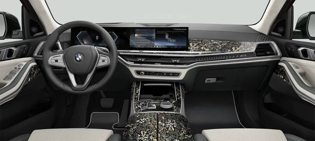 標價近30萬元!寶馬X7在日本推高端選裝配置,到底貴在哪?