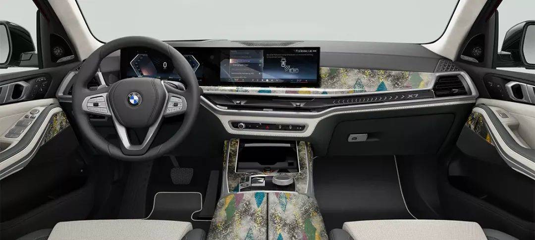 標價近30萬元!寶馬X7在日本推高端選裝配置,到底貴在哪?