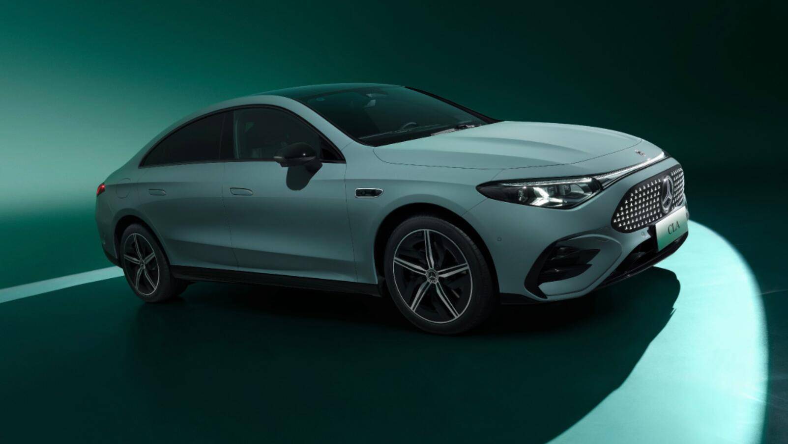 德系豪華全力反擊 寶馬奔馳奧迪四款新車來(lái)襲 全新寶馬iX3領(lǐng)銜