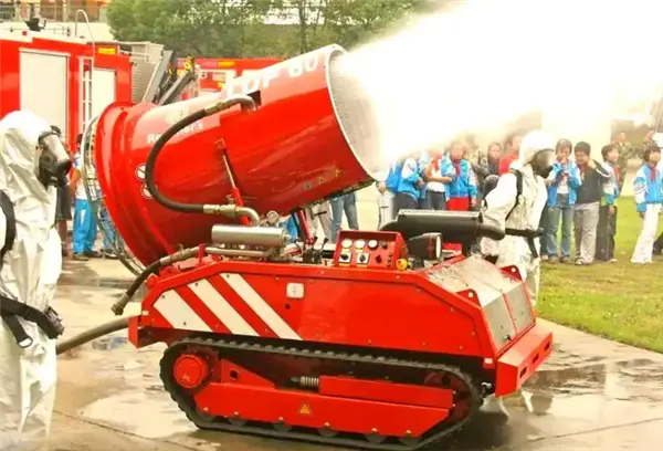 蘇州主場降溫機器人出大招：具備吹風、排煙、滅火三合一功能