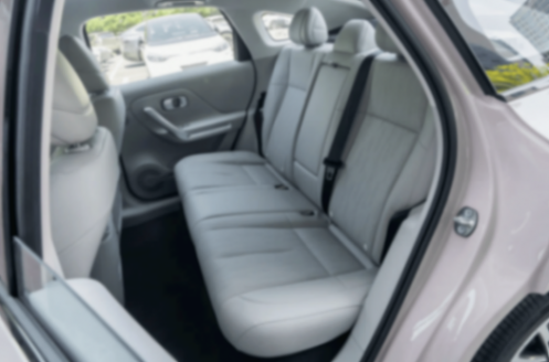 半價Model 3,十萬級的六邊形戰士?零跑B01到底如何?