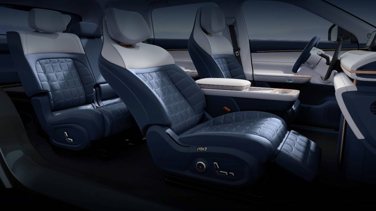 逆勢生長,星途已駛入中國高端品牌“新通道”