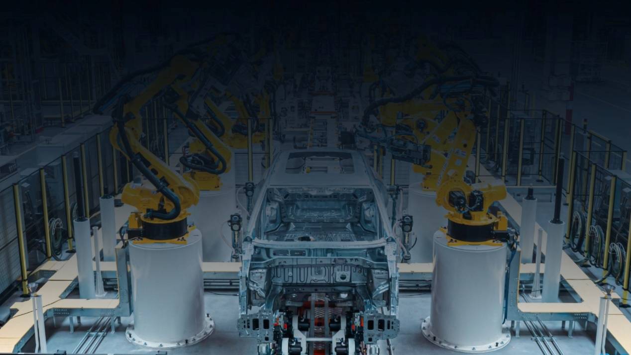 逆勢生長,星途已駛入中國高端品牌“新通道”